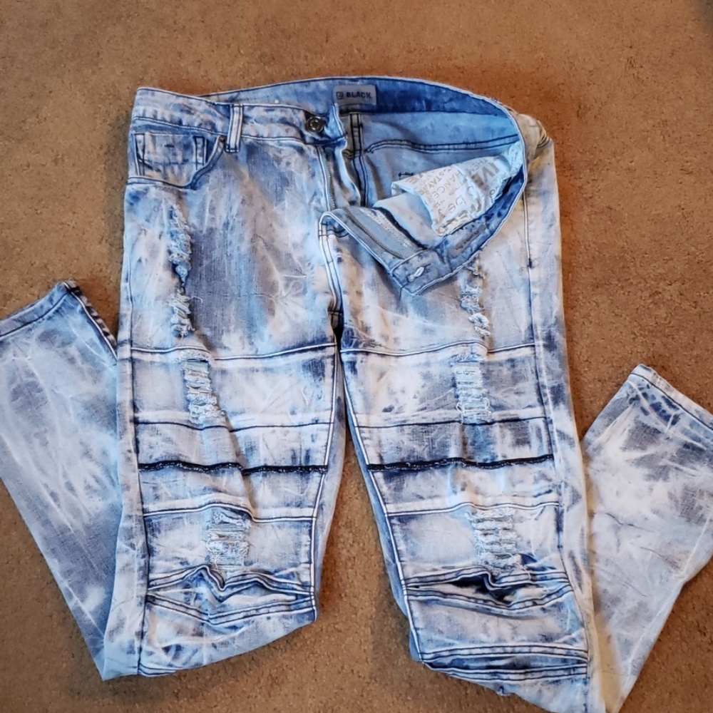 Mens Black label skinny flex jeans.